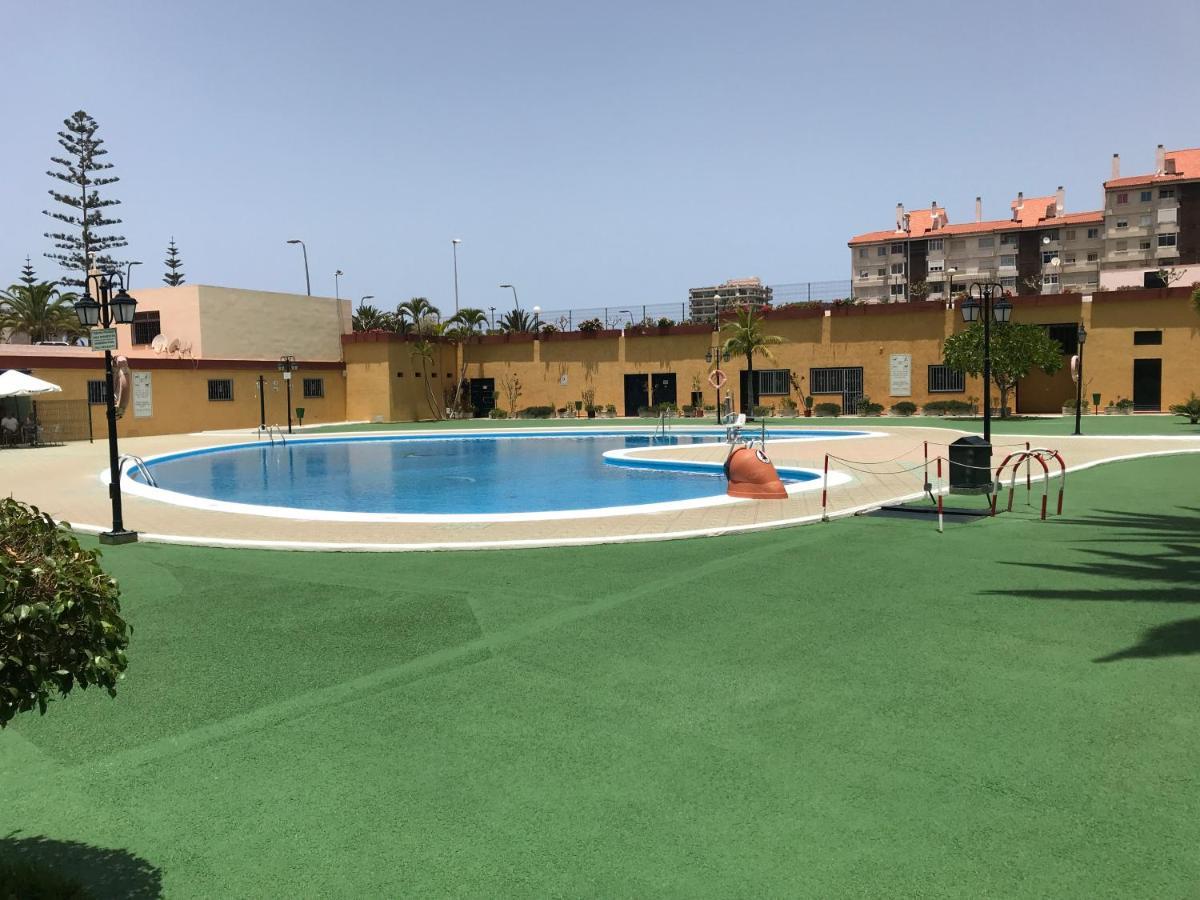 Apt Los Cristianos Beach 1 Bagian luar foto